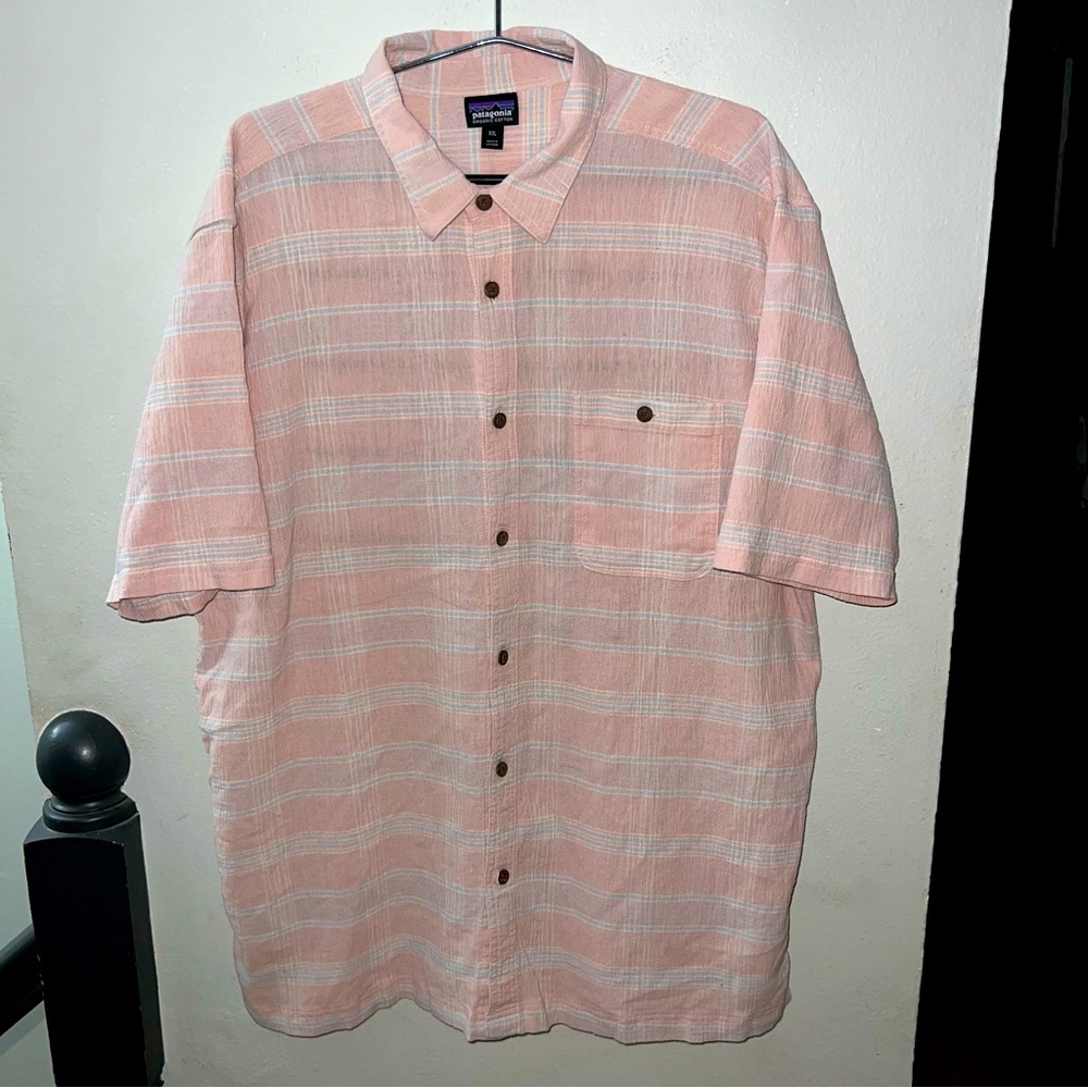 Patagonia Men’s XXL Organic Cotton Pink Plaid Short Sleeve Button-Down Shirt
